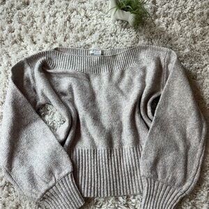 Design History Light Gray Crew Neck Sweater